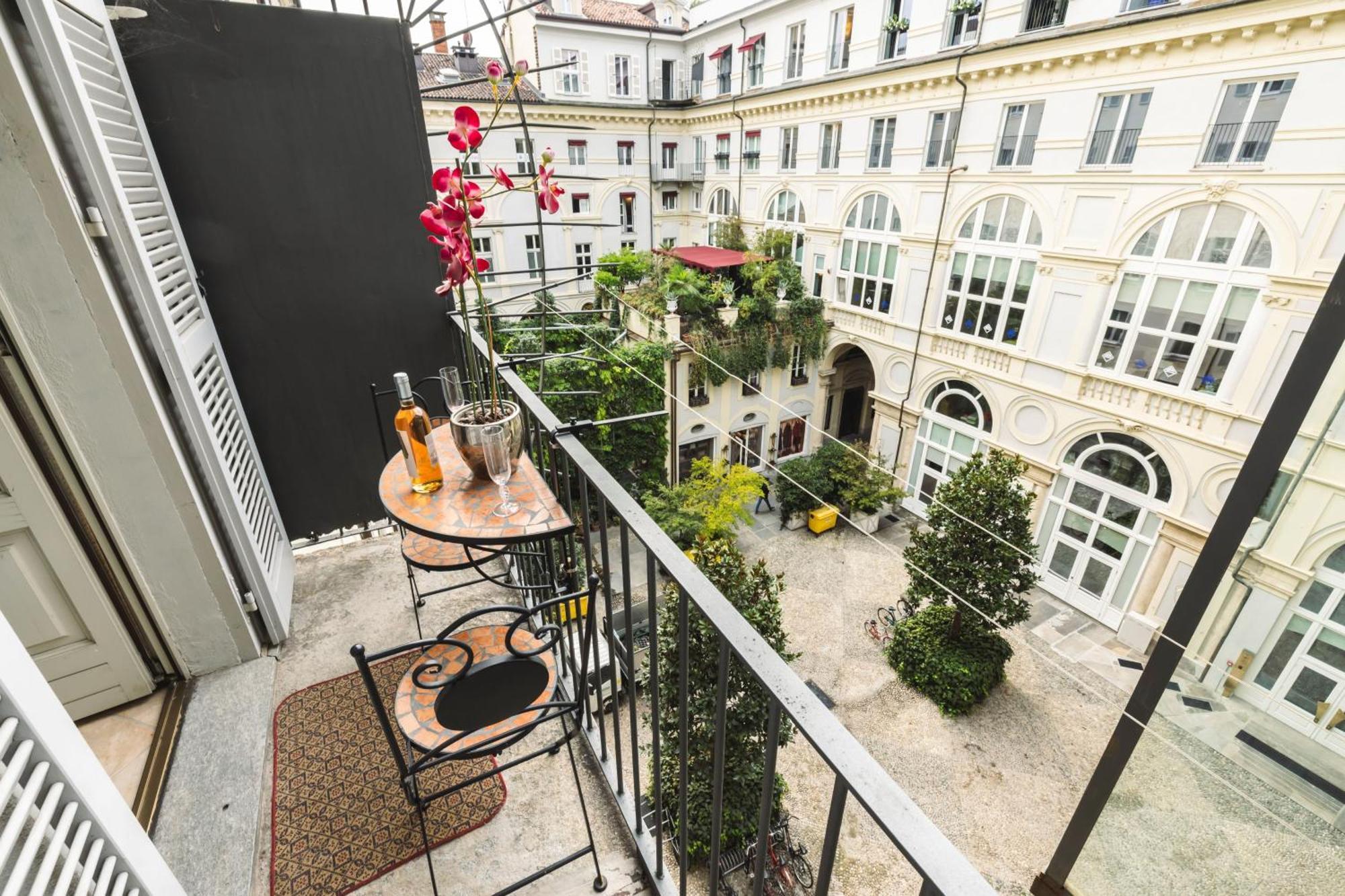 Ynh Bilo Sancarlo Museo Egizio Piazza San Carlo Apartment Turin Bagian luar foto